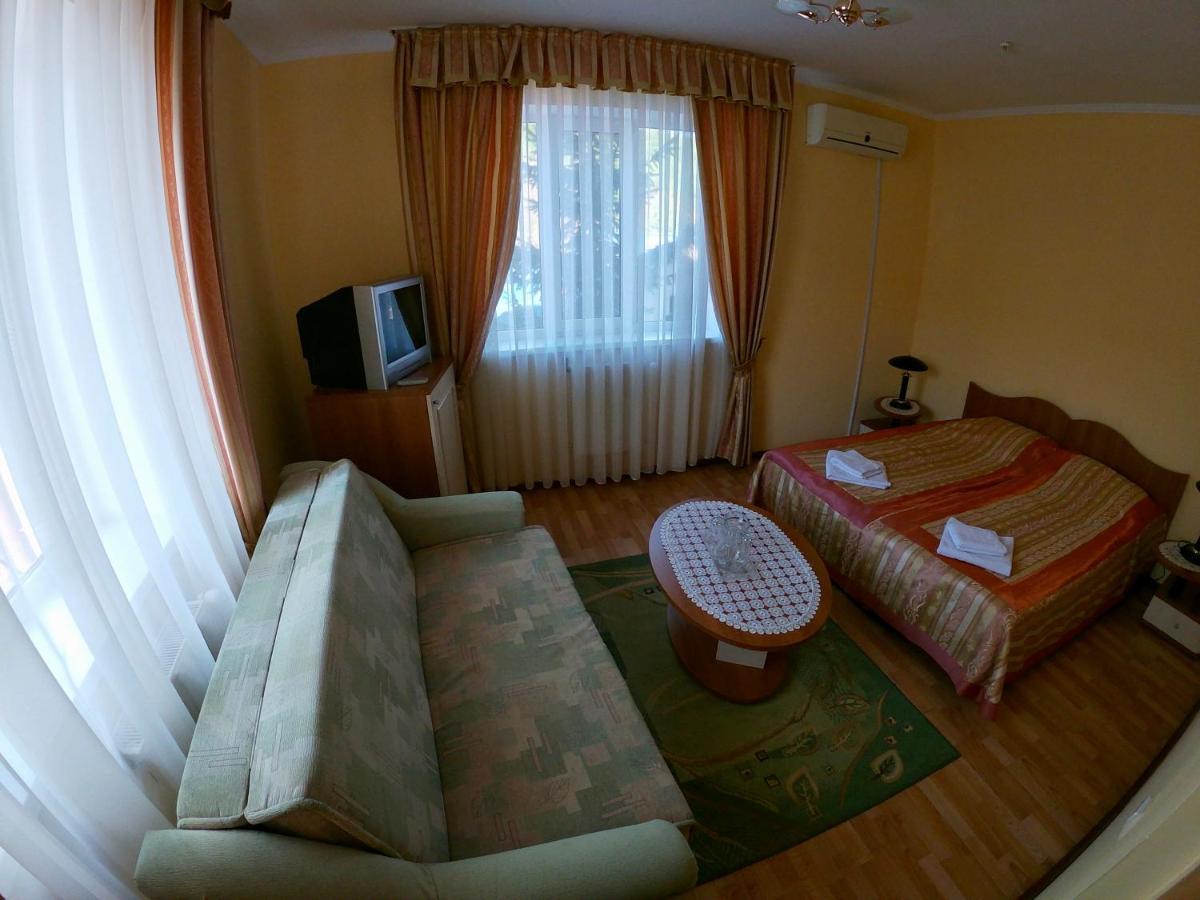 Готель Мараморош Shaian Bagian luar foto